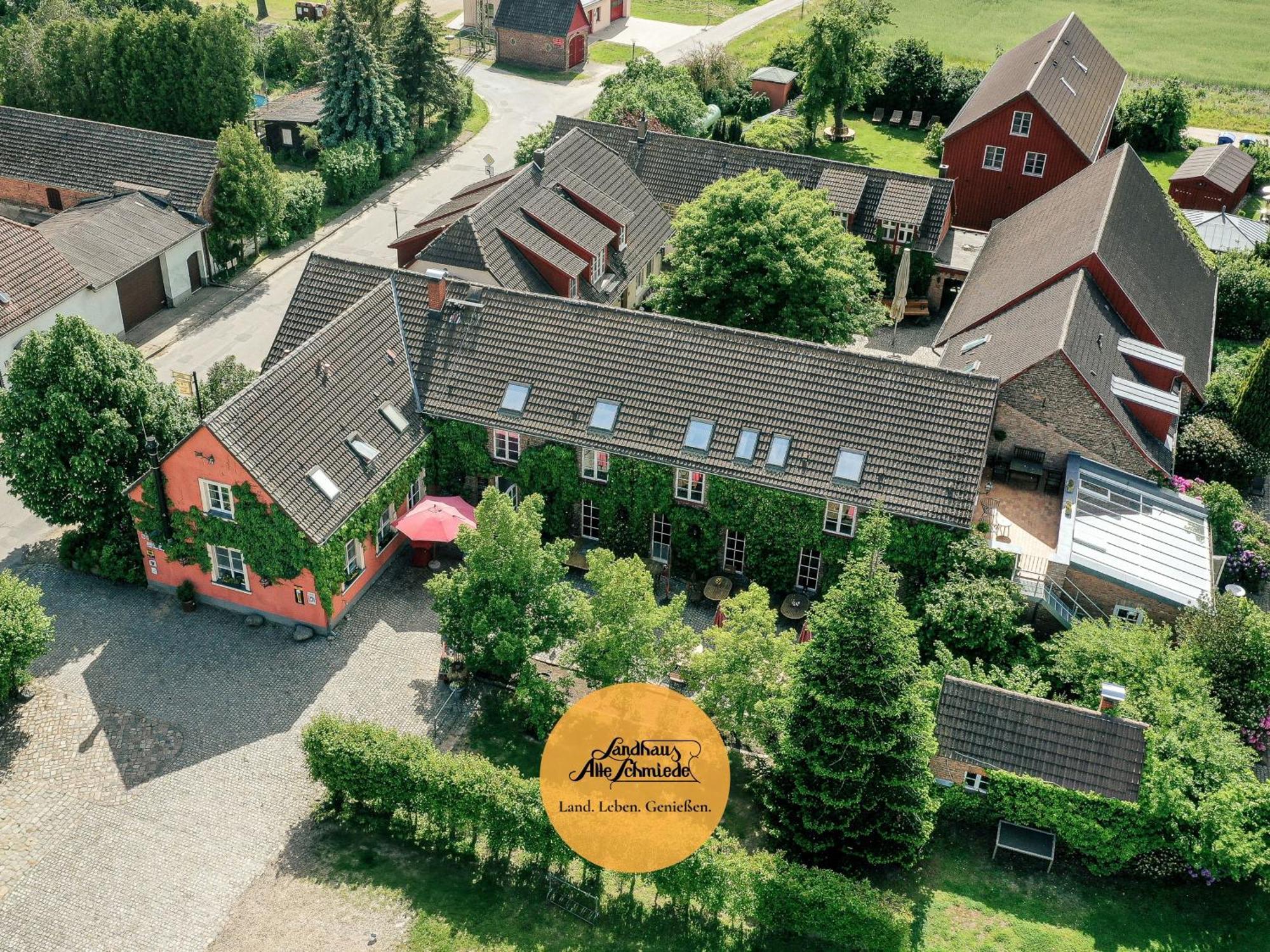 Landhaus Alte Schmiede Niemegk  Esterno foto